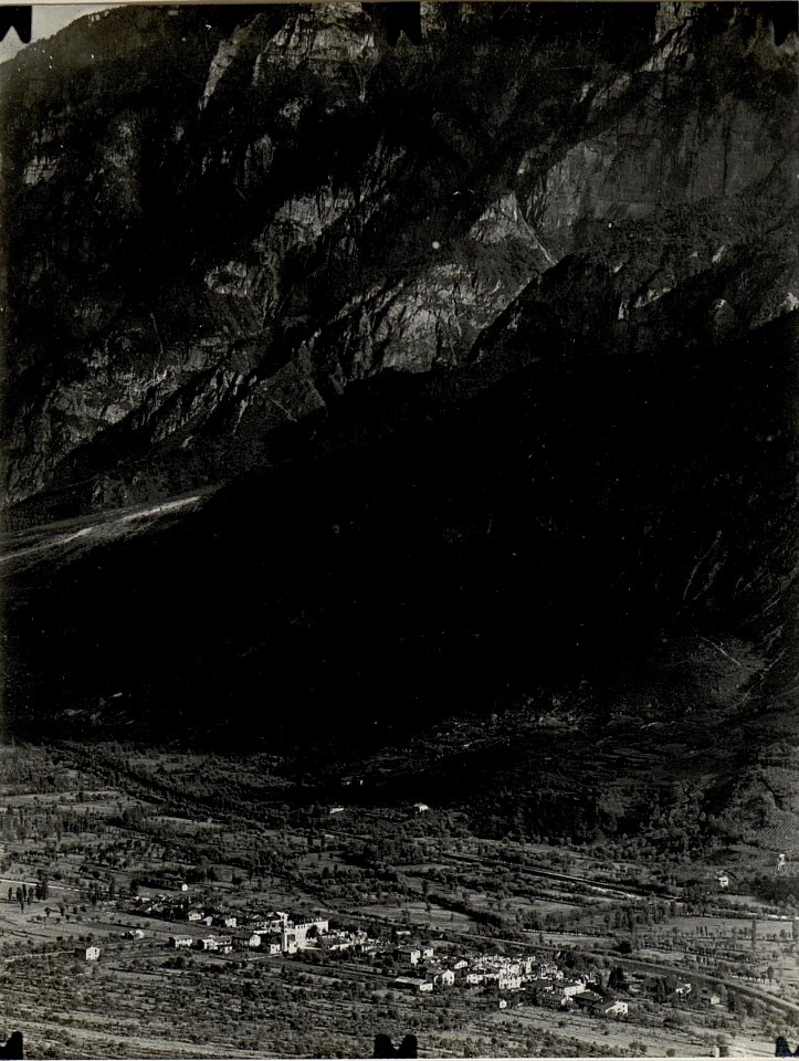 Panorama, Standpunkt S. Pietro (9. Teilbild zu WK1 ALB083 24379a) (BildID 15632491)
