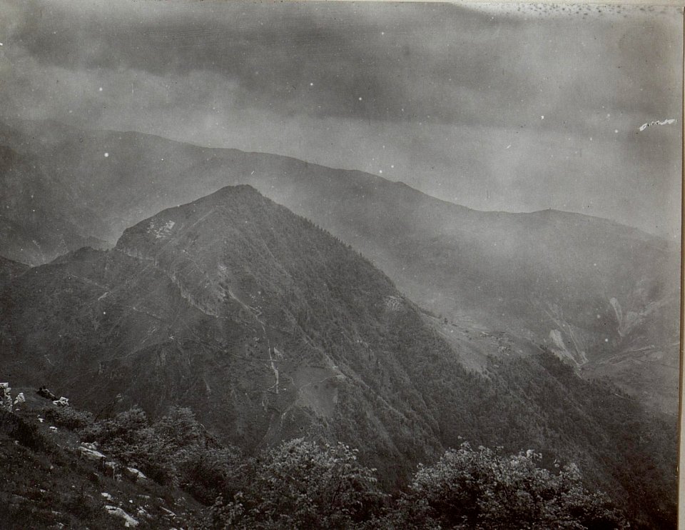 Panorama,, Das Grappa-Massiv. (3. Teilbild zu WK1 ALB087 25567a) (BildID 15649188)