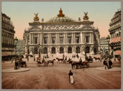 Paris, L'Opera LCCN92515470