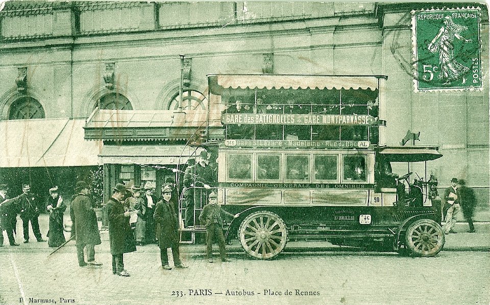 PARIS - Autobus - Place de Rennes