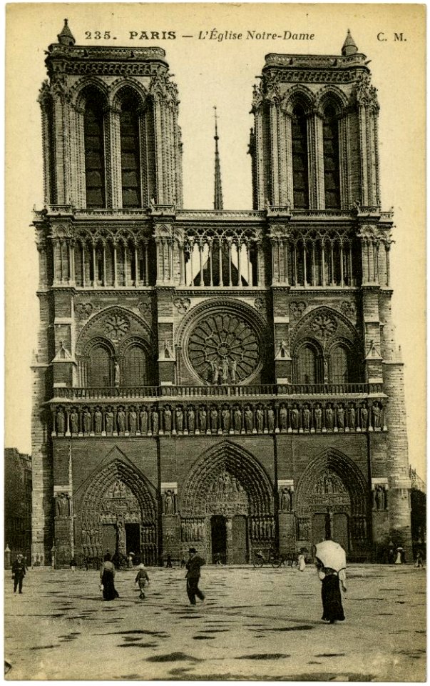PARIS - L'Église Notre-Dame