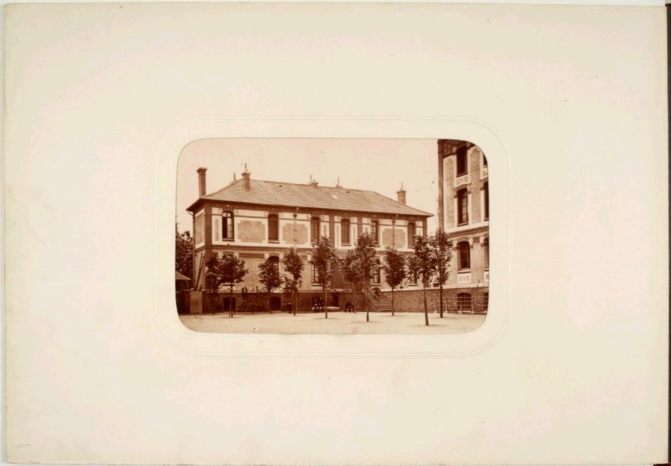 Paris, école Monge (album J David, 1890) - 8