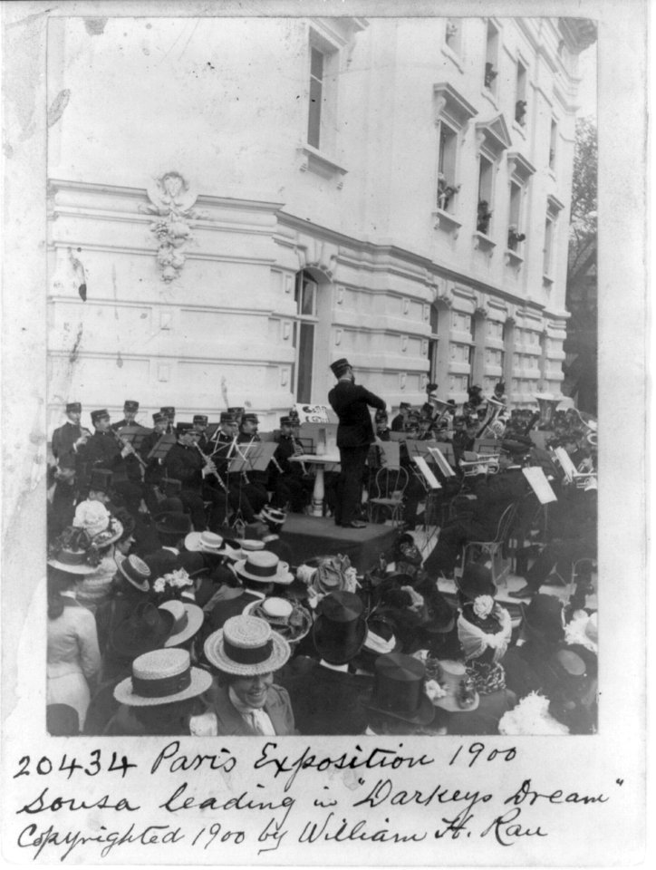 Paris Exposition, 1900. Sousa leading in Darkeys' dream LCCN2007681059