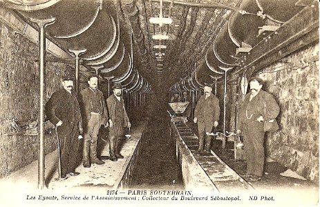 PARIS SOUTERRAIN - Les égouts, service de l'assainissement ; collecteur du Boulevard Sébastopol photo