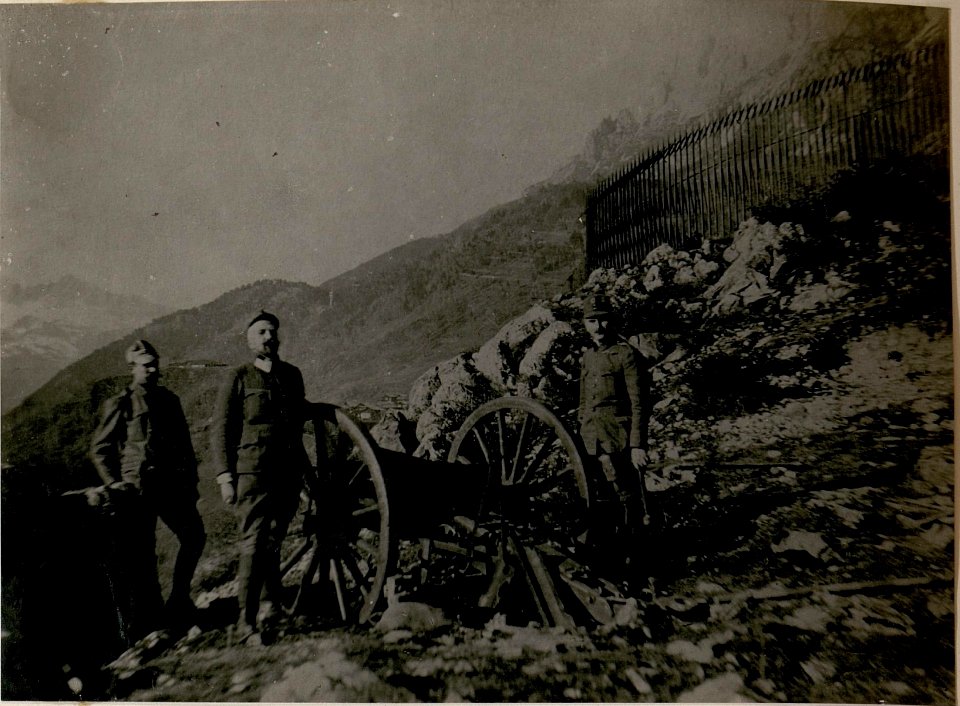 Panzerwerk Venas Porte-Tal 7.5cm Feldkanone gesprengt. (BildID 15512560)