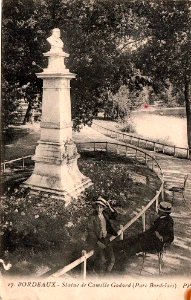 Parc Bordelais - Monument Camille Godard 3