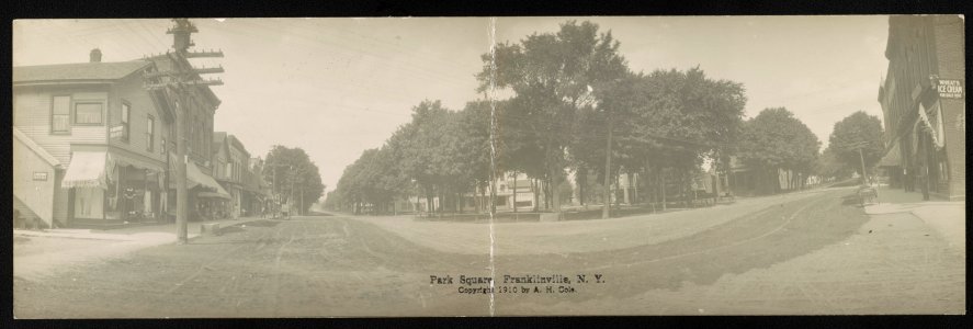 Park Square, Franklinville, N.Y. LCCN2013647101