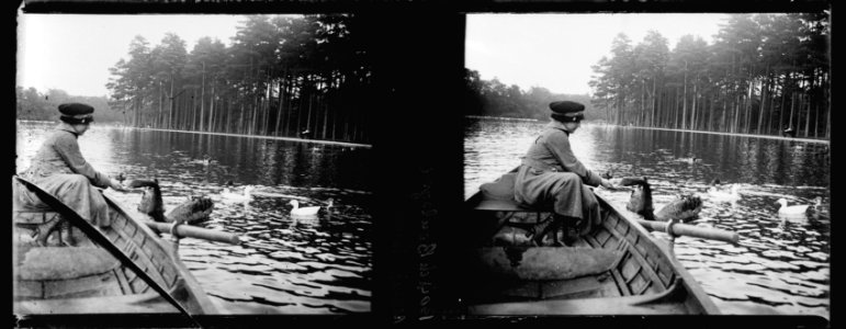 Paris. 10-10-16. Bois de Boulogne. Marie-Louise Delagarde - Fonds Berthelé - 49Fi1018