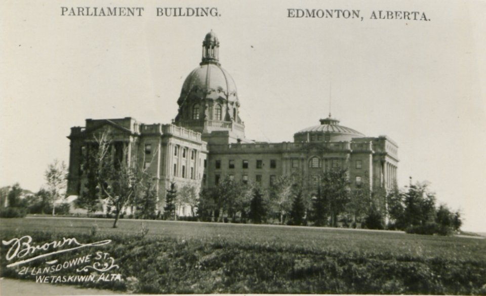 Parliament Building, Edmonton, Alberta (HS85-10-38260)