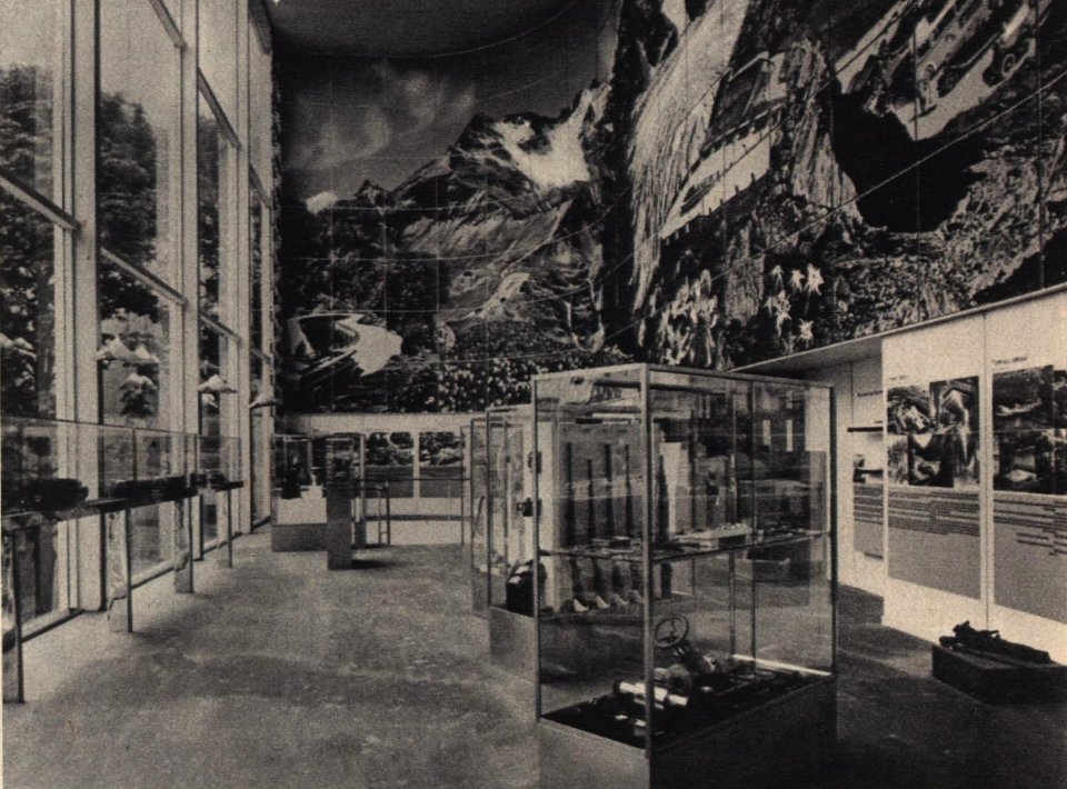 Pariser Weltfachausstellung 1937 Raum im Österreich-Pavillon (Exposition Internationale des Arts et Techniques dans la Vie Moderne)