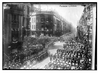 Parade, London LCCN2014688072