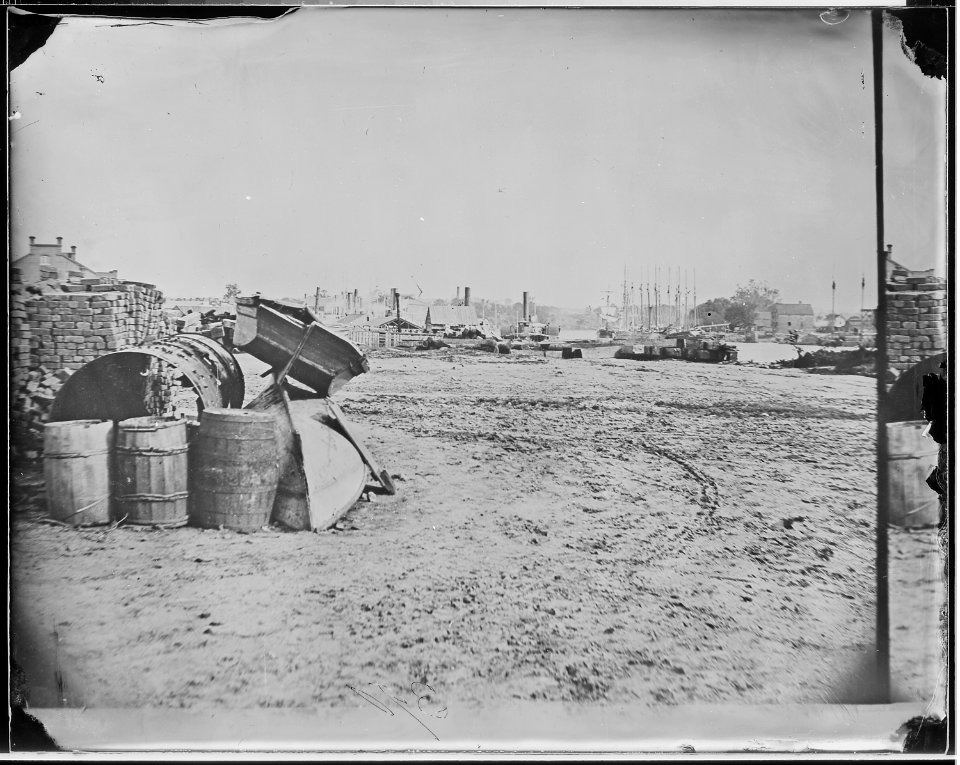 Part of Richmond Wharf, Va (4167002798)