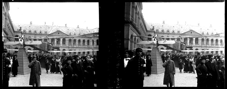 Paris. Invalides. 29-07-15. Aéro allemand Aviatic - Fonds Berthelé - 49Fi154
