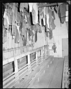 Part of wash and change house at the mine. Independent Coal & Coke Company, Kenilworth Mine, Kenilworth, Carbon... - NARA - 540514