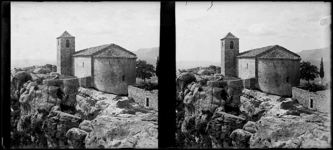 Part posterior de l'església de Siurana