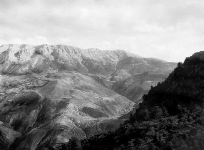 Part occidental de la Serra del Cadí des del Coll de Jou de Castellnou (Restored)
