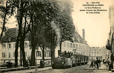 Parisot 29 - COTE-D'OR - CHATILLON-SUR-SEINE - La Sous-Préfecture - Ancien Couvent des Bénédictines du Puits d'Orbe