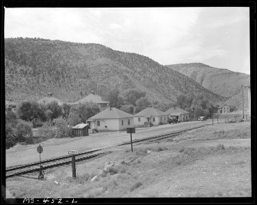 Part of company housing project. Utah Fuel Company, Sunnyside Mine, Sunnyside, Carbon County, Utah. - NARA - 540421
