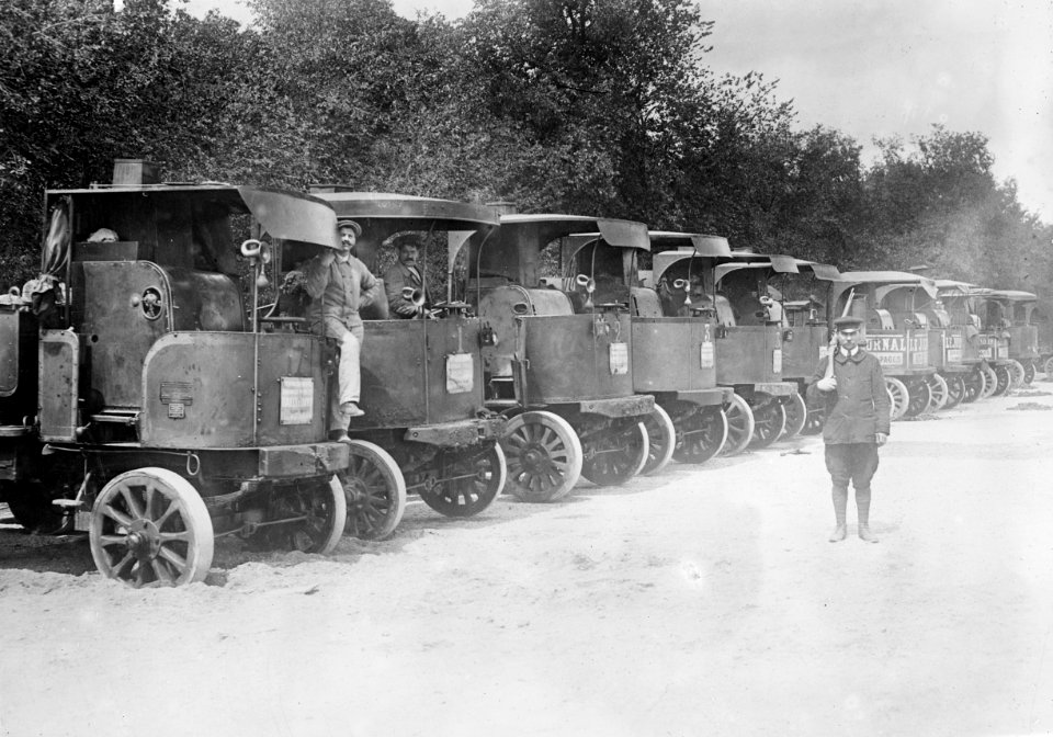 Paris -- Autos for Army transport. (LOC)