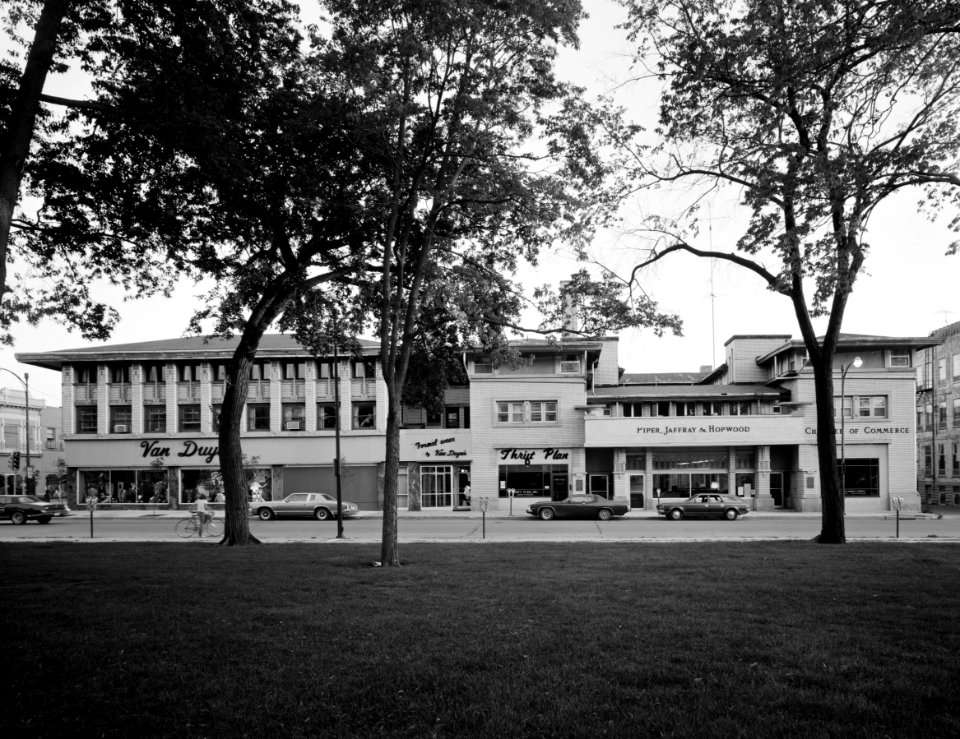 Park Inn Hotel and City National Bank Building from State Street