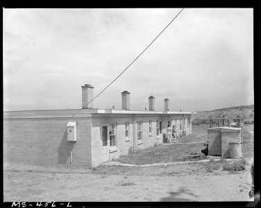Part of government housing project adjacent to King Mine. Hiawatha, Carbon County, Utah. - NARA - 540423