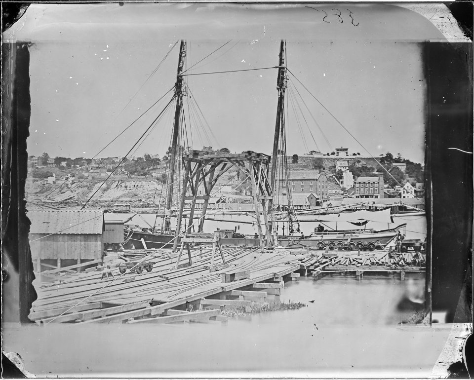 Part of Richmond Wharf - NARA - 524805