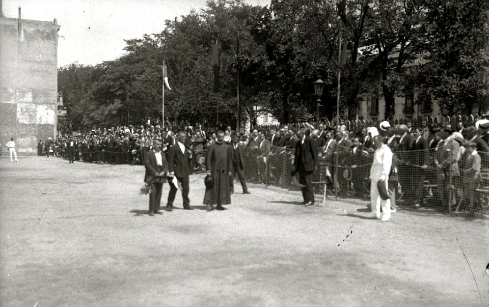 Partido de rebote en el frontón de Atotxa (3 de 4) - Fondo Car-Kutxa Fototeka