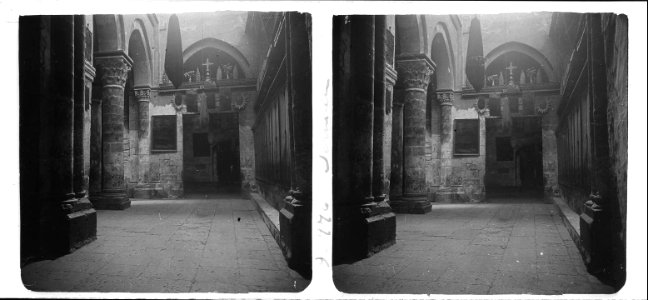 Part romànica a l ' interior de l'església del Sant Sepulcre de Jerusalem