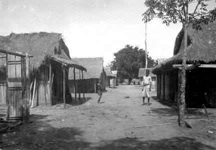 Parti av byn Maevarano, s. om Aukarafaubsikaplatån, n.v. Madagaskar. Maevarano - SMVK - 001739