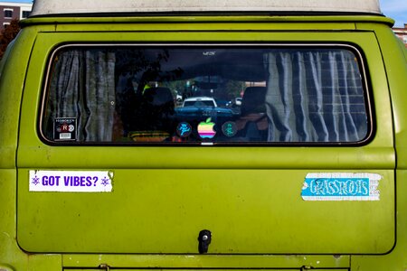 Vehicle back window