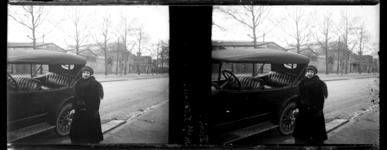 Paris. Mlle J. Cornu - Fonds Berthelé - 49Fi1028