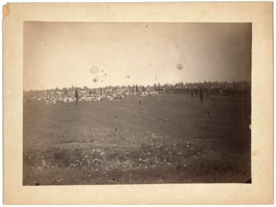 Party of exiles, hard labor convicts, resting on road near Tomsk LCCN99615462