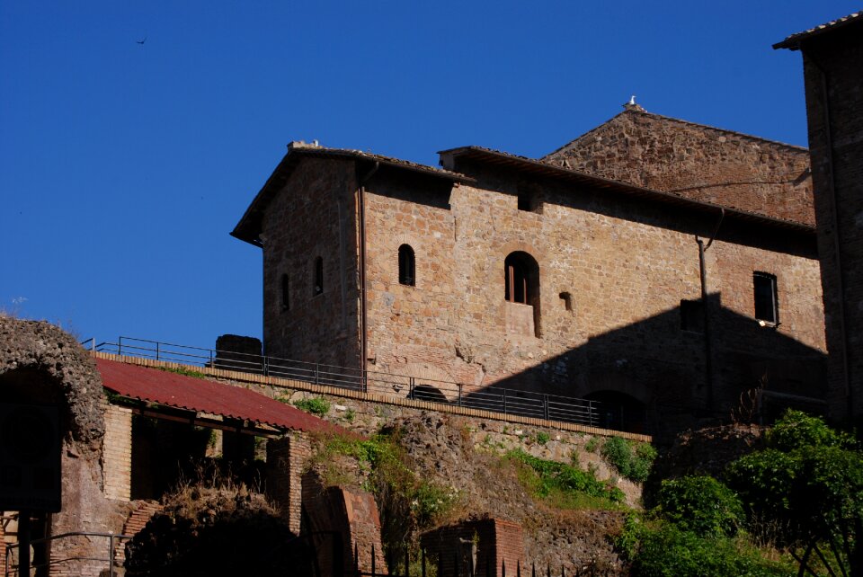 Building old travel