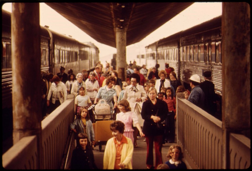 Passengers-who-have-just-arrived-head-into-the-los-angeles-union-passenger-terminal-after-riding-on-amtrak-trains-may-1974 7158155980 o