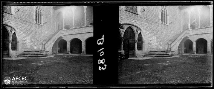 Pati del castell de Santa Florentina