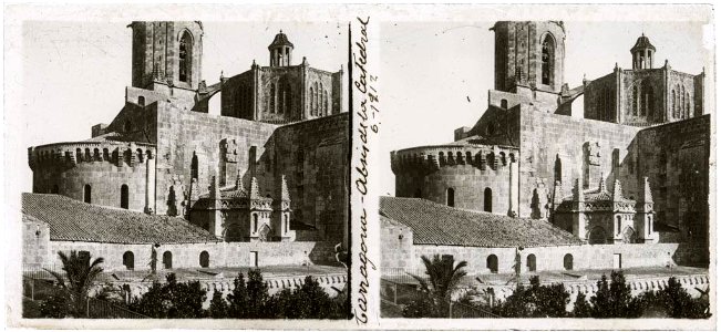 Part posterior i absis de la catedral de Tarragona photo