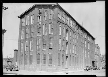 Paterson, New Jersey - Textiles. Mill at 185 Sixth Avenue which houses a number of family shops. - NARA - 518780