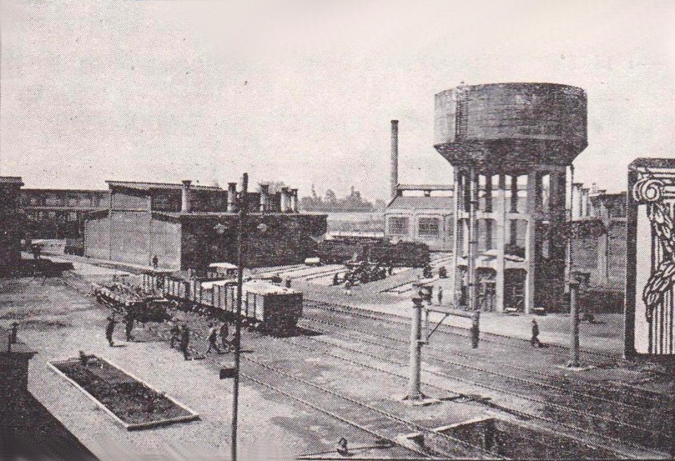 Patio Maestranza San Eugenio 1 - Congreso de Ferrocarriles del Estado (1929)