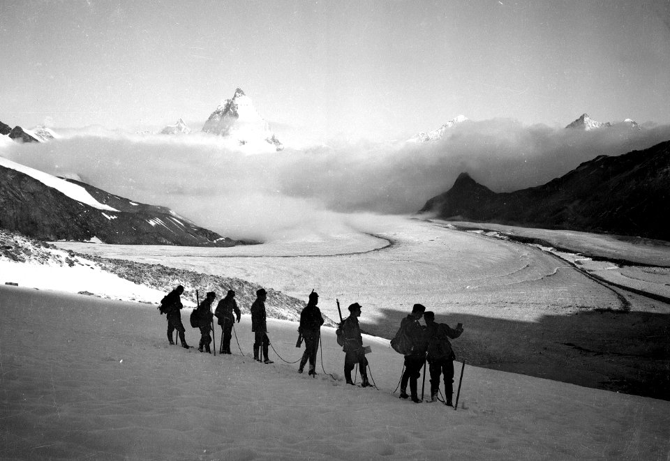 Patrouille auf dem Monte Rosa Gletscher - CH-BAR - 3238941
