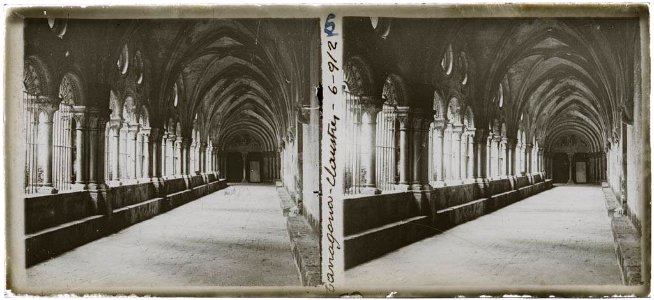 Passadís del claustre de la catedral de Tarragona