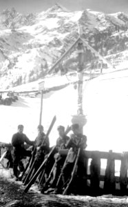 Patrouille auf Skiern - CH-BAR - 3237152