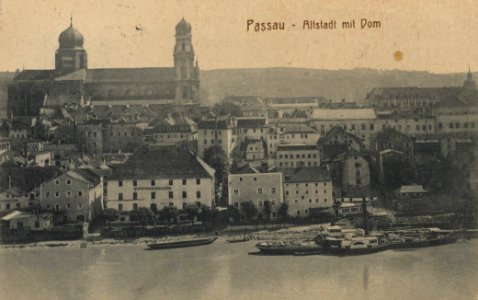 Passau, Bayern - Stadtansicht mit Dom (Zeno Ansichtskarten)