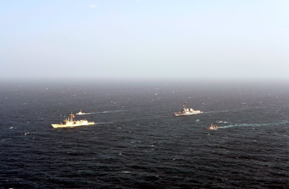 Patrolling the Persian Gulf in 2013 -c