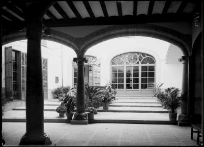 Pati interior de Can Prom, a Sóller