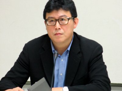 Pasuya Yao from VOA