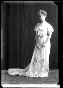 Pauline Brunius in En idealisk äkta man at Svenska teatern 1906 - SMV - NB116