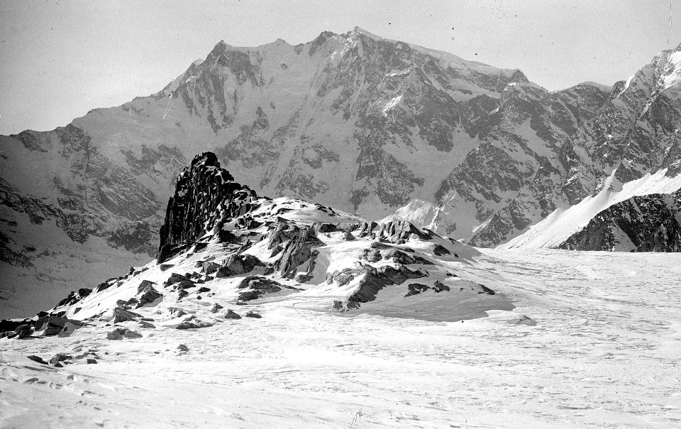 Patrouille auf Skiern - CH-BAR - 3237153