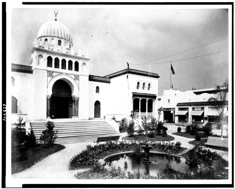 Pavilion of Tunisia, Paris Exposition, 1889 LCCN91722195
