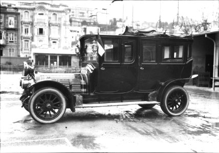 Paul Meunier sur Delaunay Belleville 40 HP