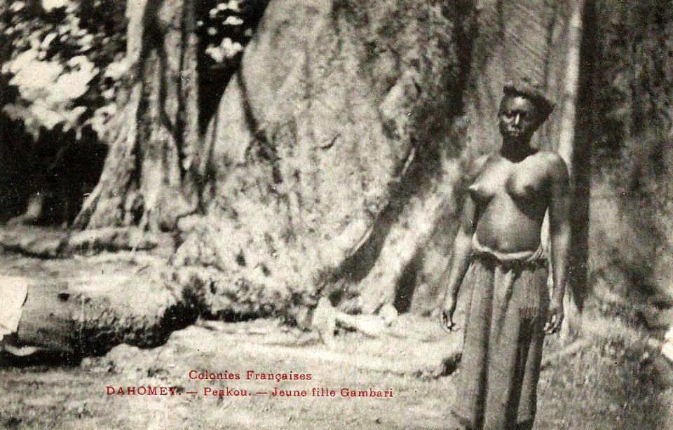 Peakou-Jeune fille Gambari (Dahomey)
